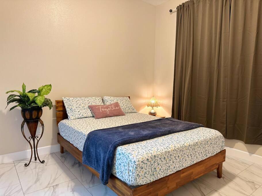 New Renovated House In Little Saigon Villa Midway City Exterior photo